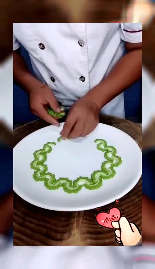 五星级酒店厨师都是这样摆盘的,学会了还怕搞不定丈母娘吗?