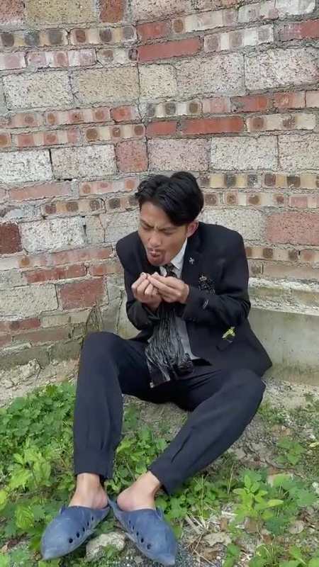 搞笑段子剧谁告诉我一下我龙眼去哪了