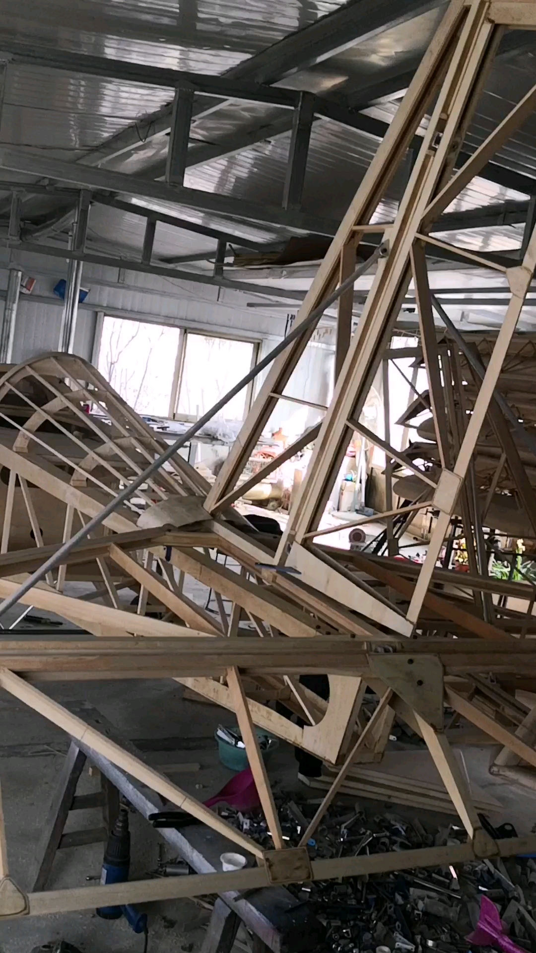 mini—max小马飞机尾翼骨架安装