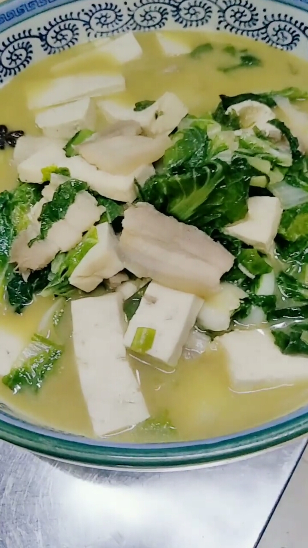 杆子哥的美食#二白菜炖豆腐五花肉.