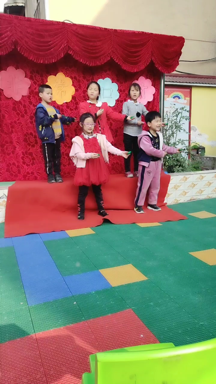 小快板《吹牛皮》