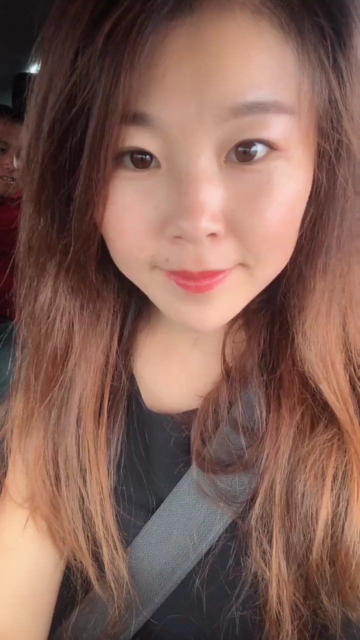 带佳萌出来玩,好高兴