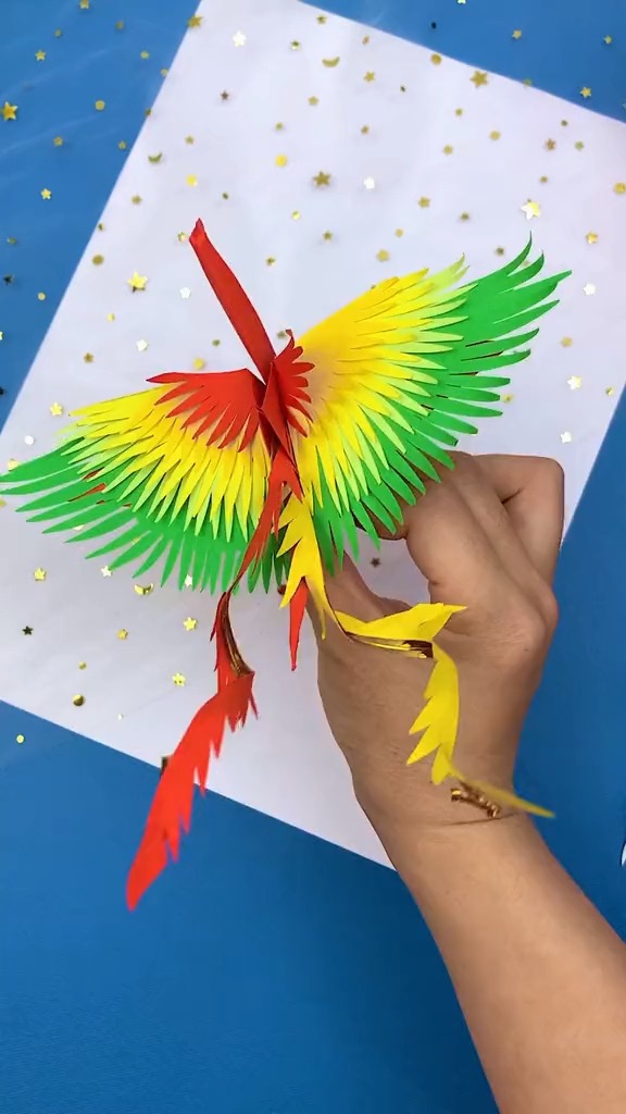 手工制作#纯手工做出来的凤凰,太漂亮了,喜欢的可以上手做一下,很