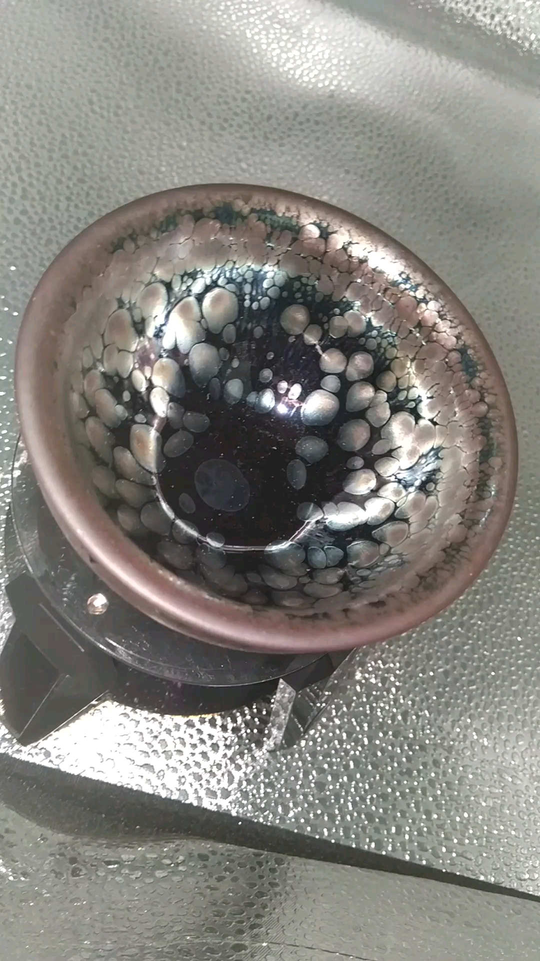 暗底银蓝油滴建盏