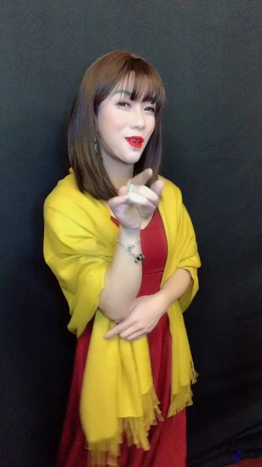 男扮女装全网我最妩媚,晚上九点半直播间见# #给生活多一点什么