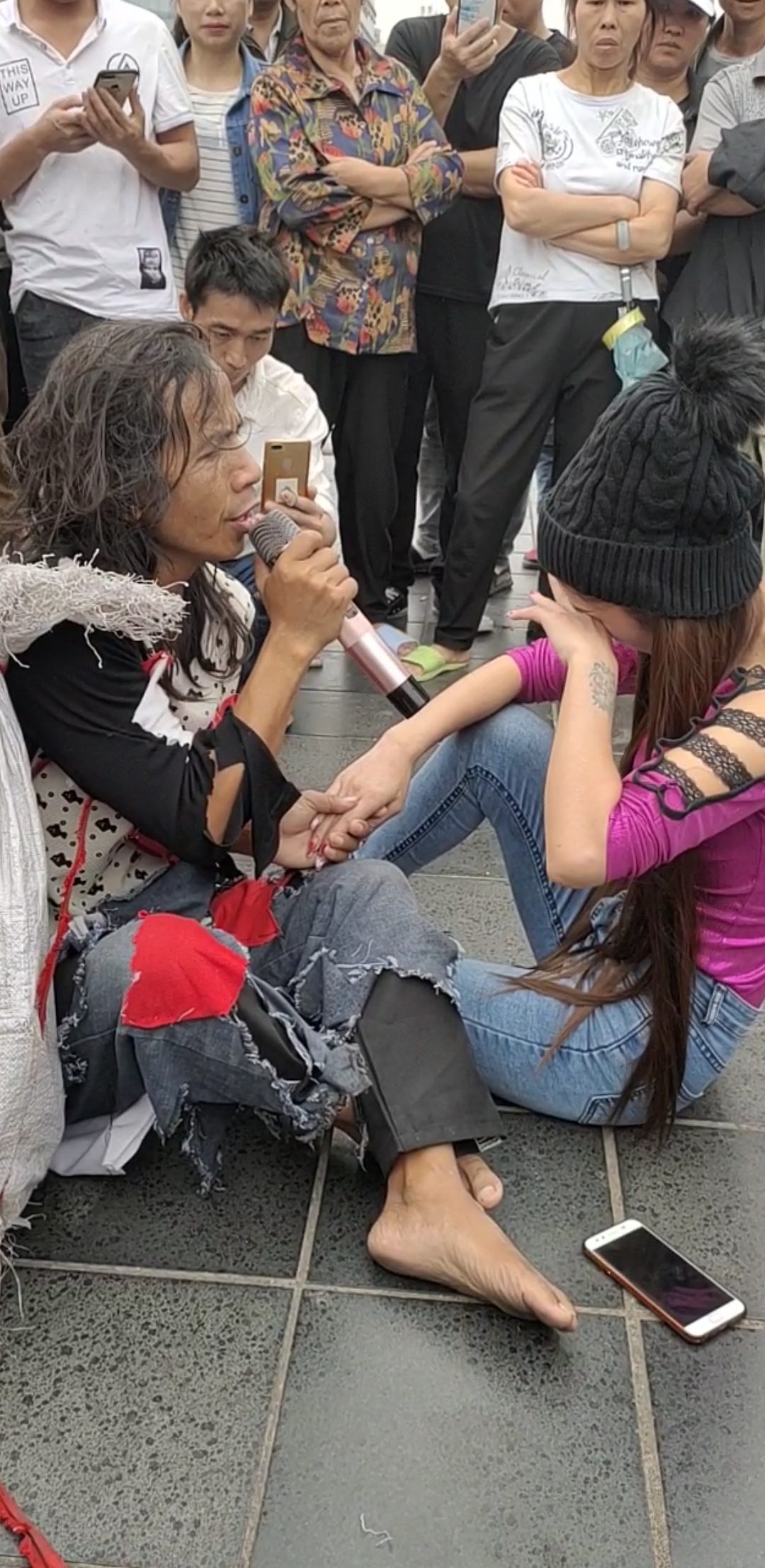 全民好物节#乞丐把美女都唱哭了