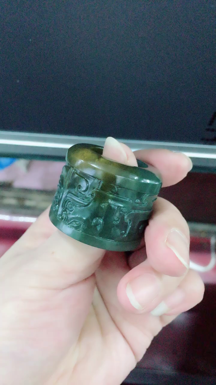 高端大气上档次男款玉扳指