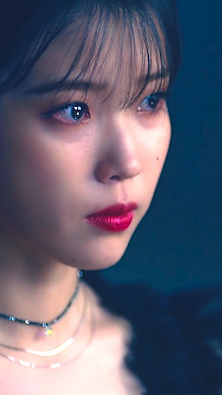 iu李知恩#这种无声的哭看的我都心碎了