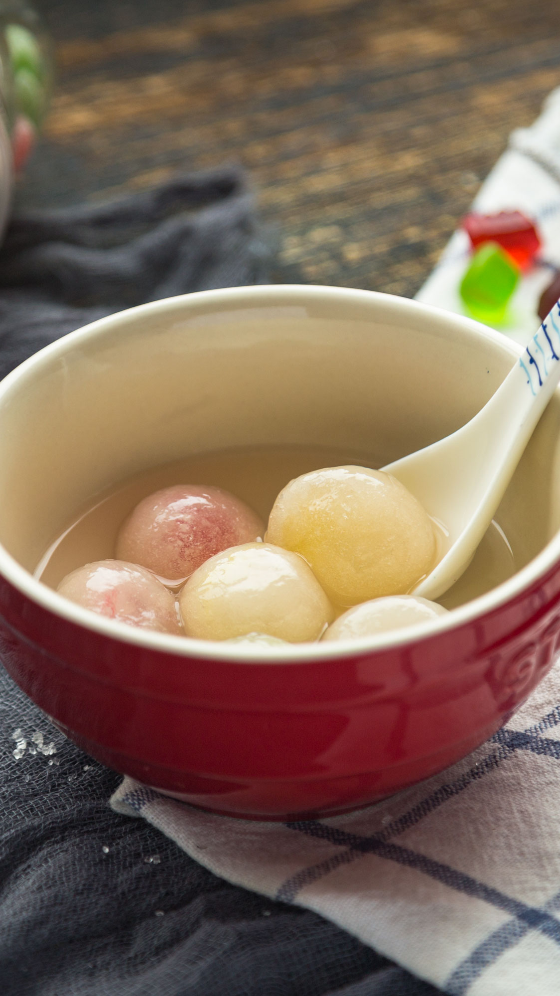 晒晒我的春节美食#元宵节在家做这款彩虹水晶汤圆真的太有创意啦