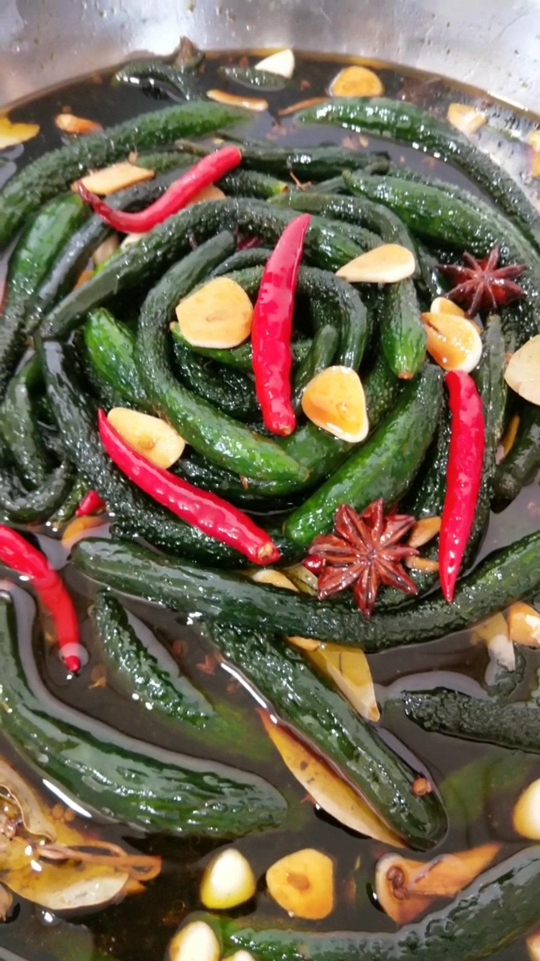 秋天的小黄瓜这样腌,清香脆爽!