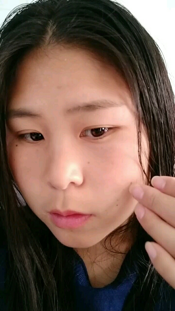 不开美颜,原来我脸上这么多麻子