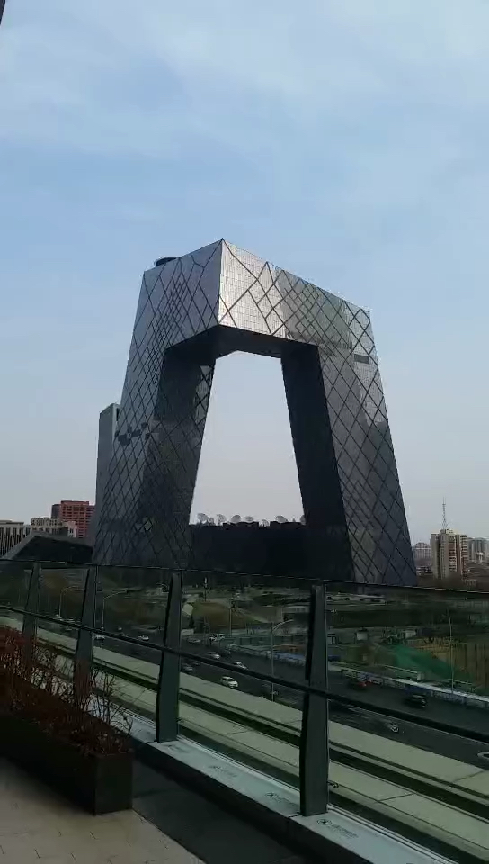 国贸中心对面的大裤衩