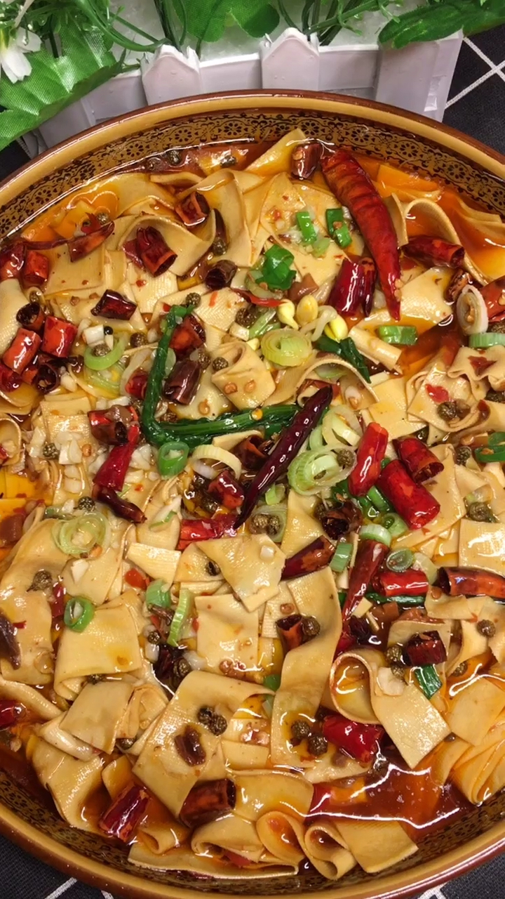 水煮干豆腐这菜老丈人都喝丢了