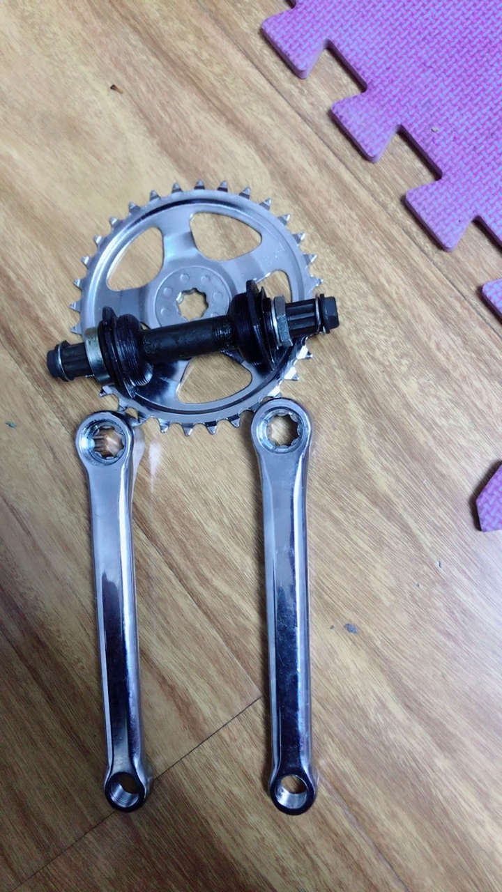 日本自行车配件 花键中轴套装