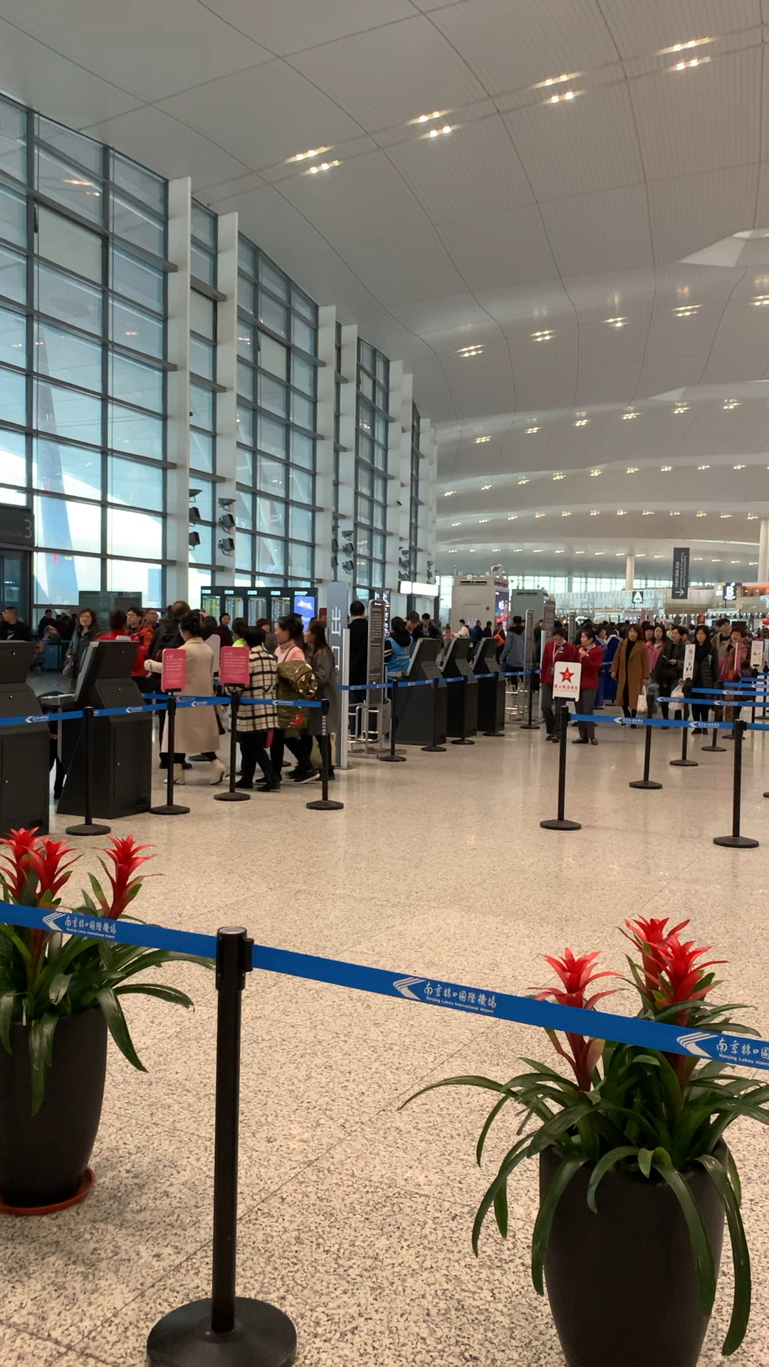 繁忙的南京禄口国际机场