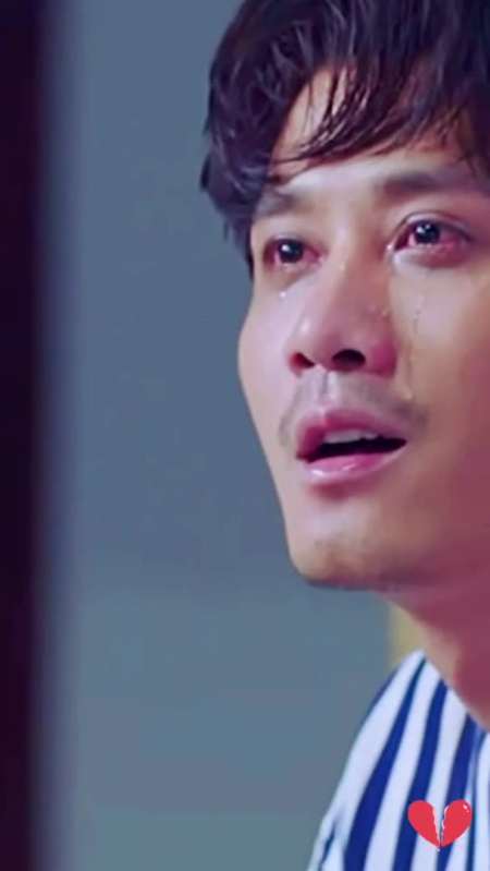 原来伤心欲绝的时候真的会泪流满面一眼三行泪