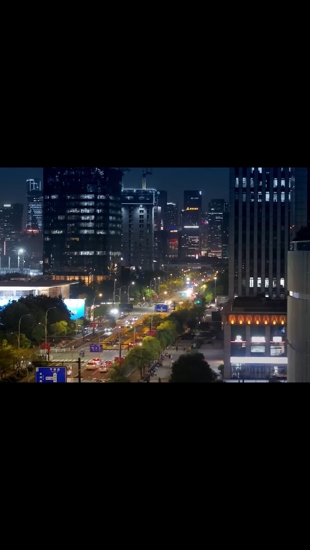 来看看大美杭州的夜景吧钱塘江畔日月同辉