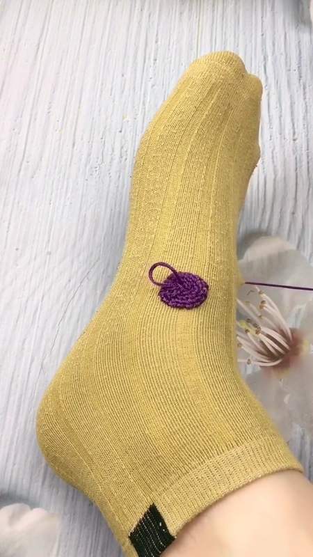 袜子破了补补还能穿,盘点各种补洞针法-全民小视频