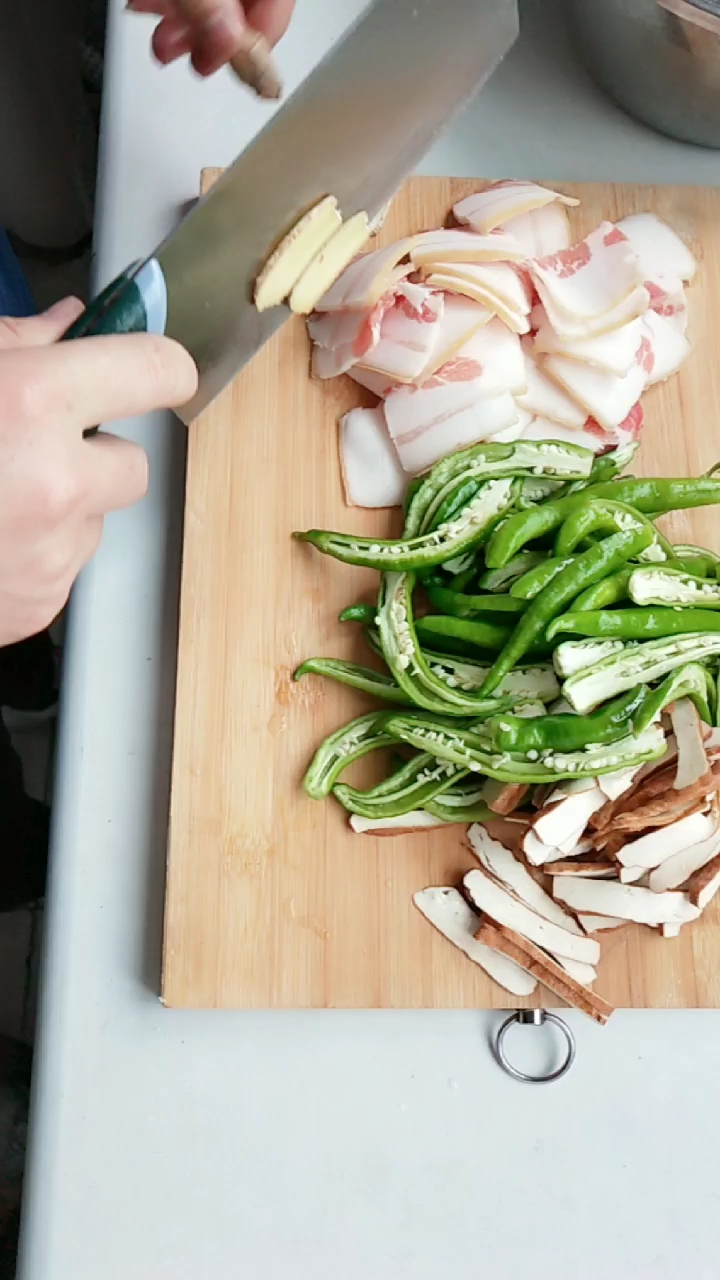 姜丝是这样切的