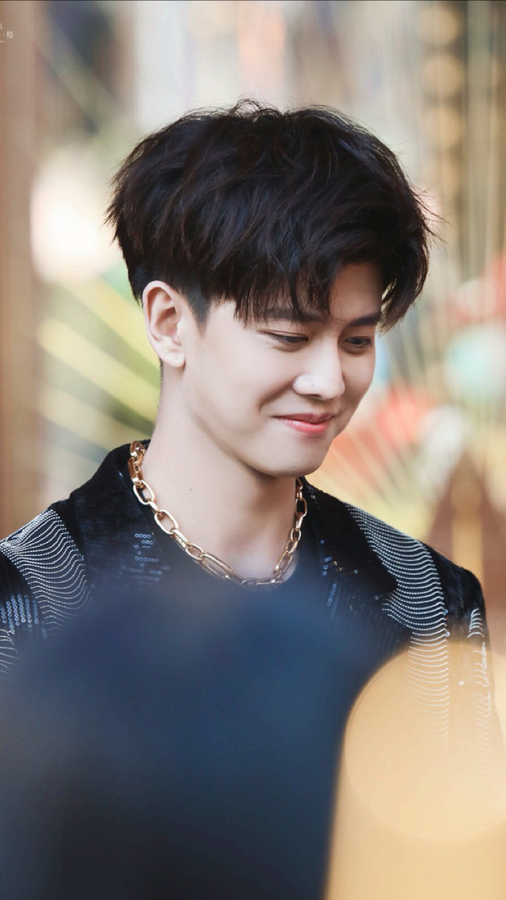 任嘉伦#帅的不要不要的