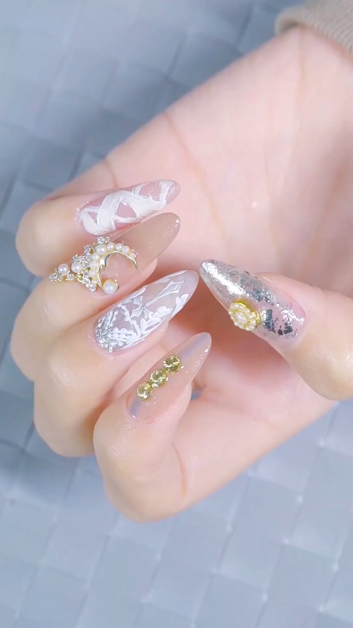 谢怜天官赐福百无禁忌今天安排谢怜主题美甲