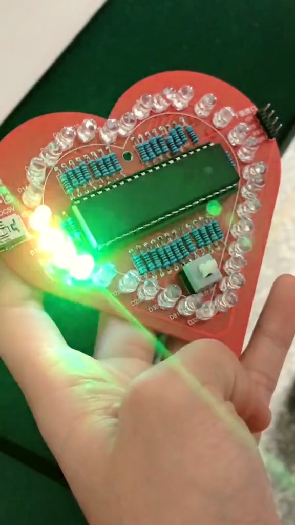 学自动化为女朋友做小心心.