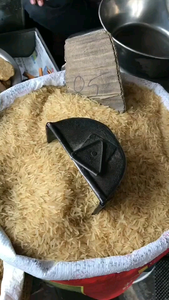 果然是非洲的大米,颜色都很特别