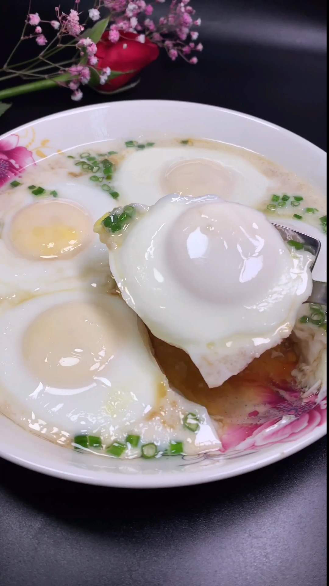 自制美食#15秒就能学会的懒人卧蛋来了!