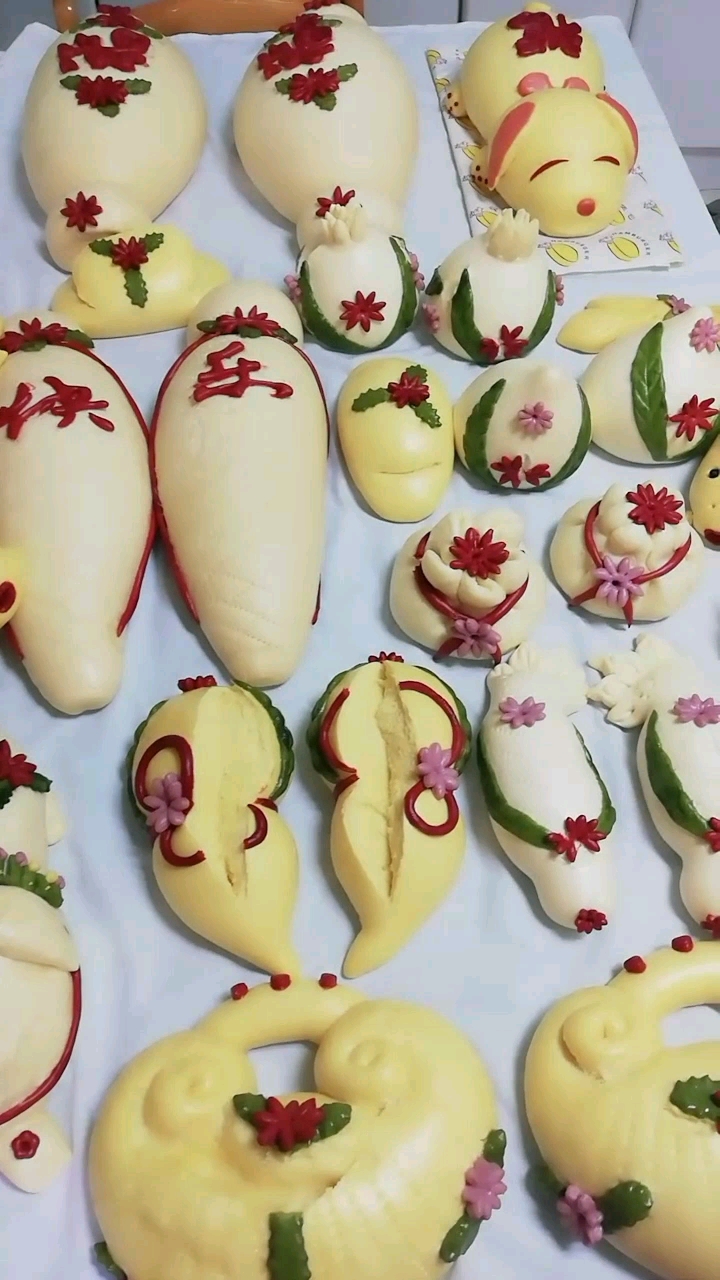 宝宝百岁喜饽饽!