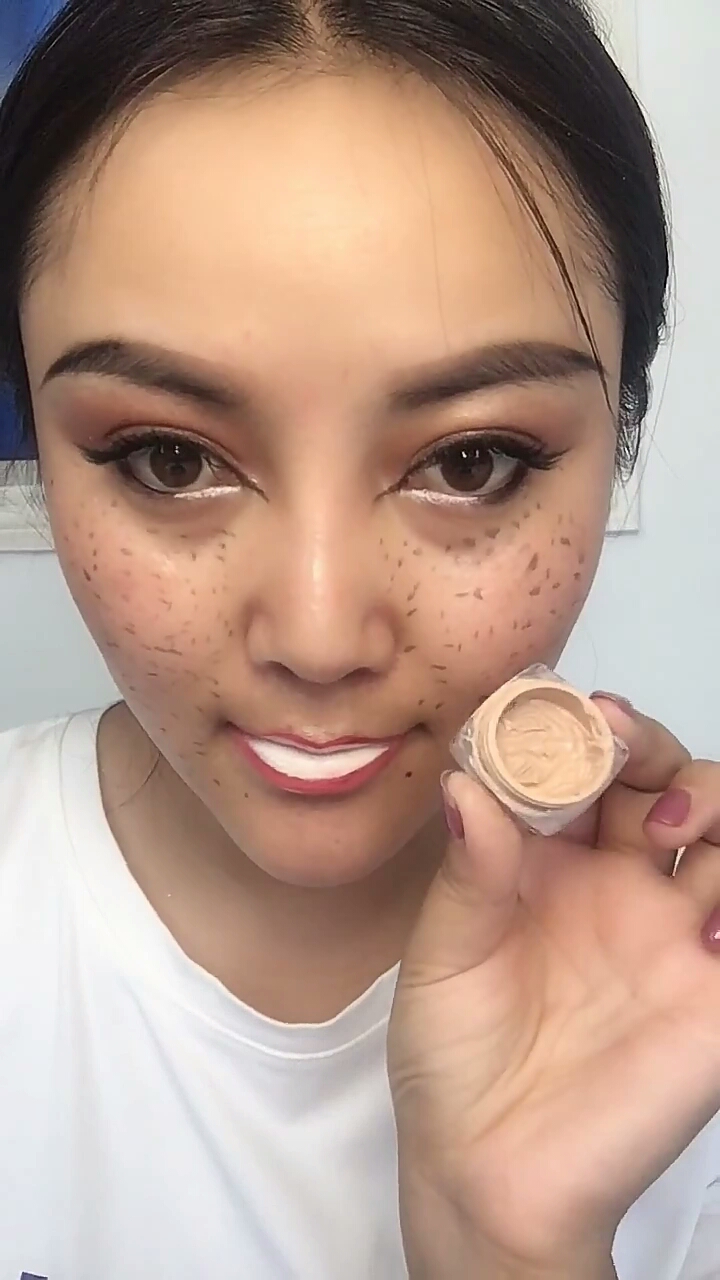 满脸麻子用它尽然变成了大美女