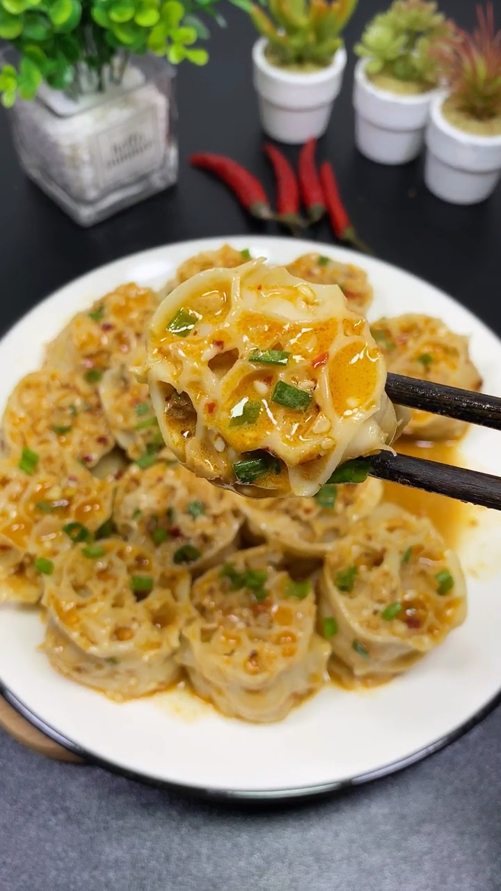 夏季来份凉拌麻酱面藕也太开胃了!