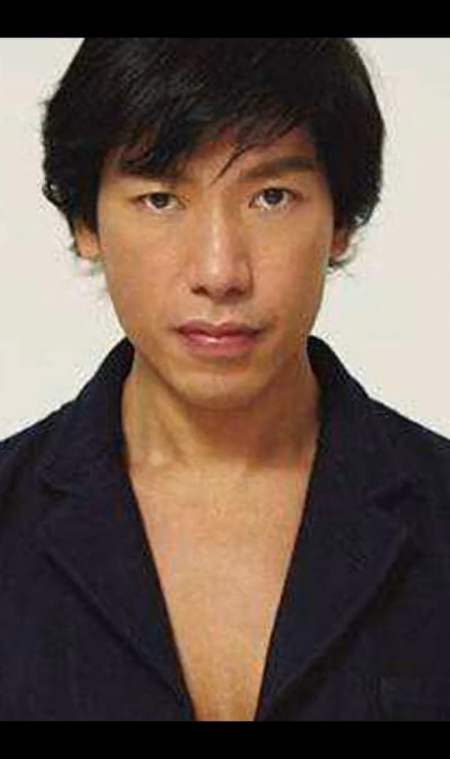 明星#张耀扬:从未学习过表演,敢砸关公像的乌鸦哥,默默做公益20年