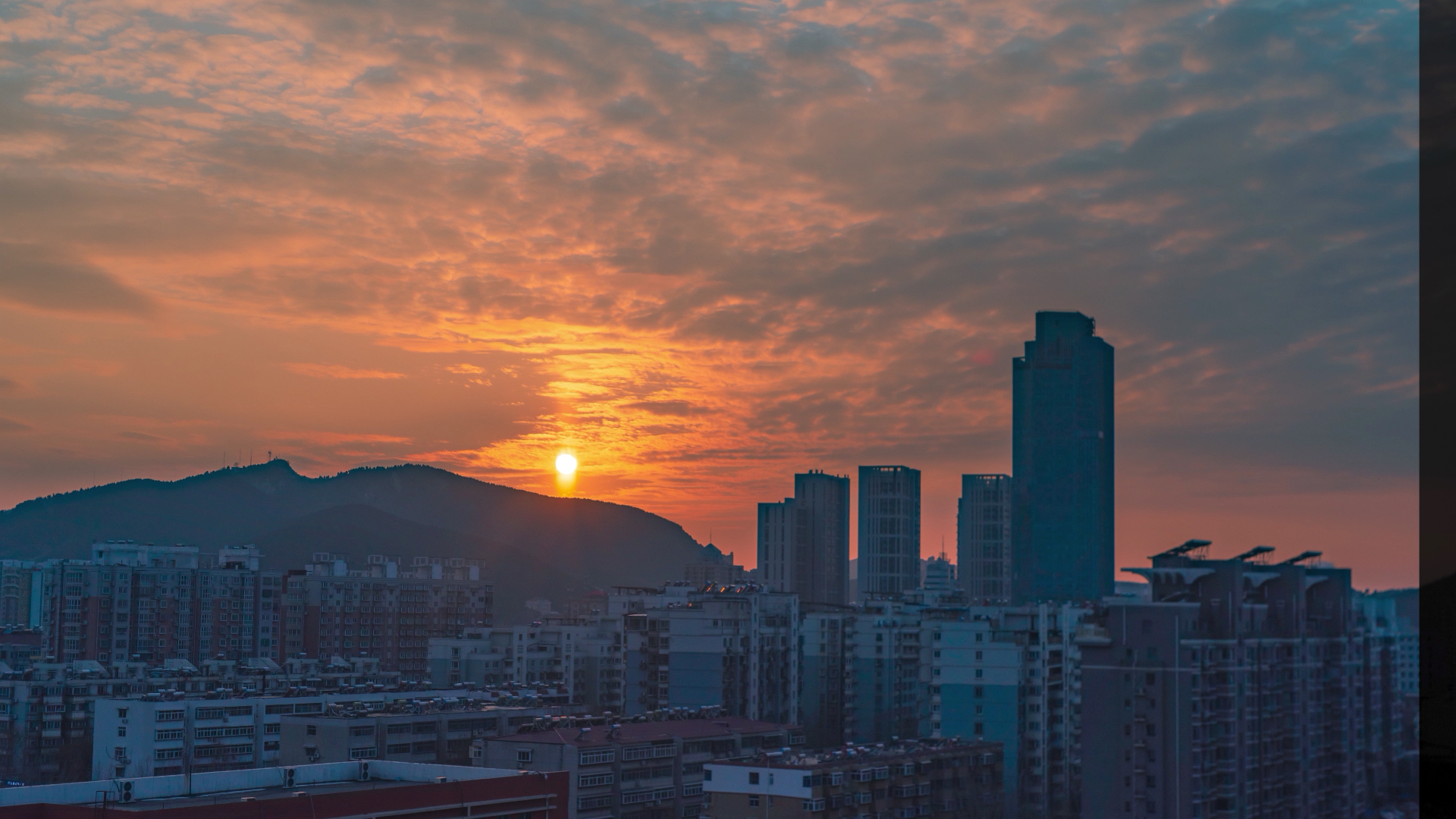 大光比日落场景后期调色