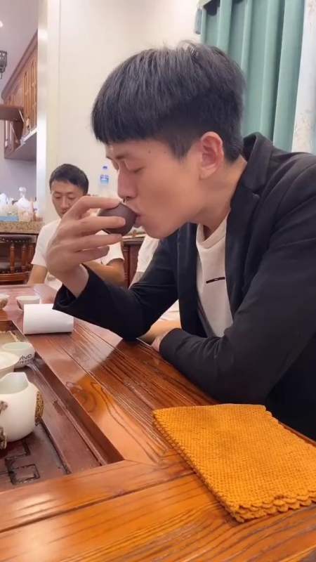 2020-11-01 0举报 万泽兄酷 3