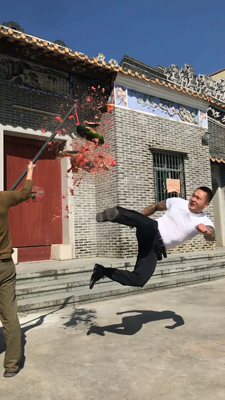 大力金刚腿#功夫腿摔跤了