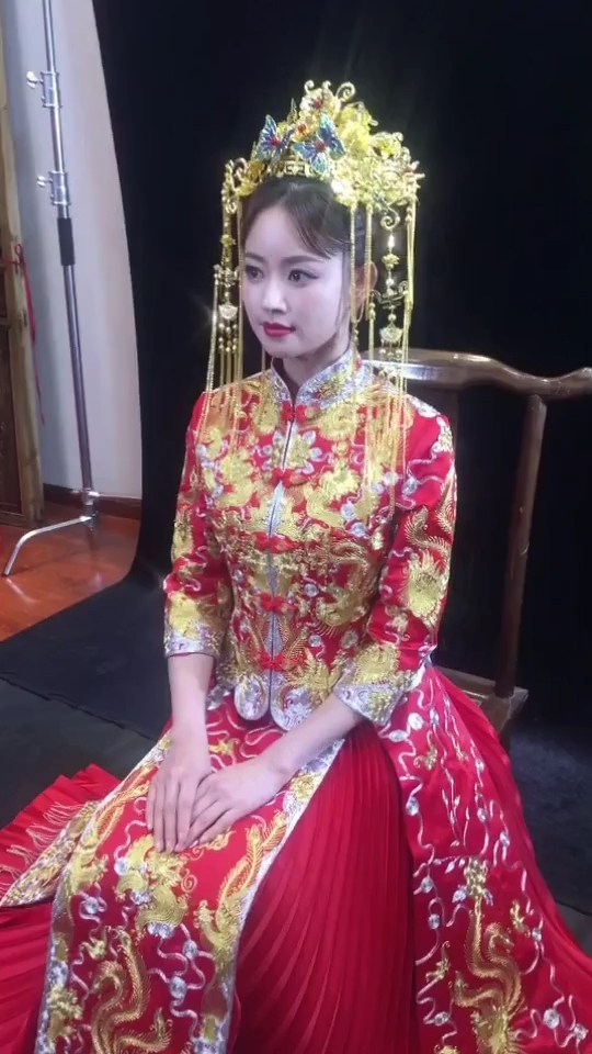 新娘子试婚纱,每一个穿在身上都美如天仙呀!