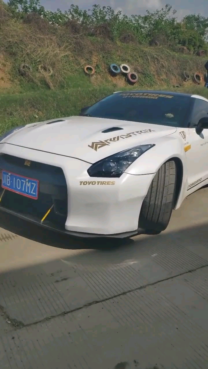 女生眼里的"破日产"