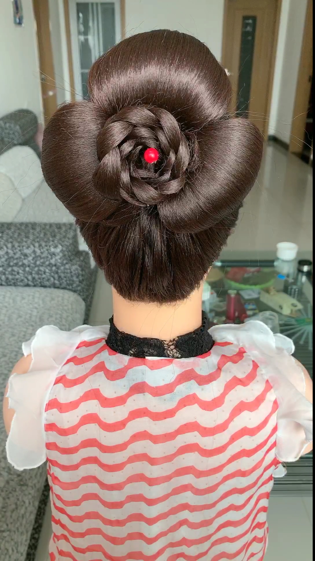 我要上热门#富家阔太太发型-全民小视频