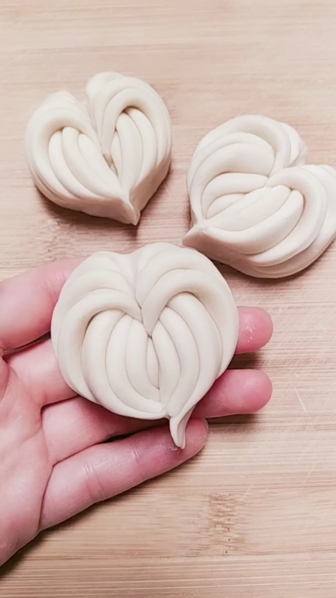 爱心花卷手法分享