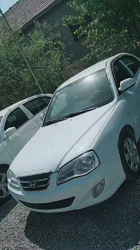 15年现代伊兰特全款一米多