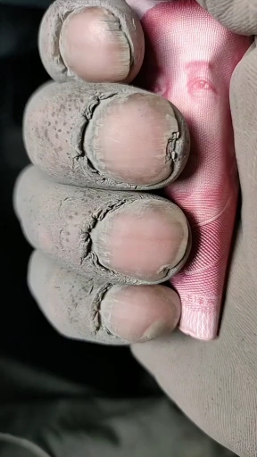 打工赚钱太不容易了.