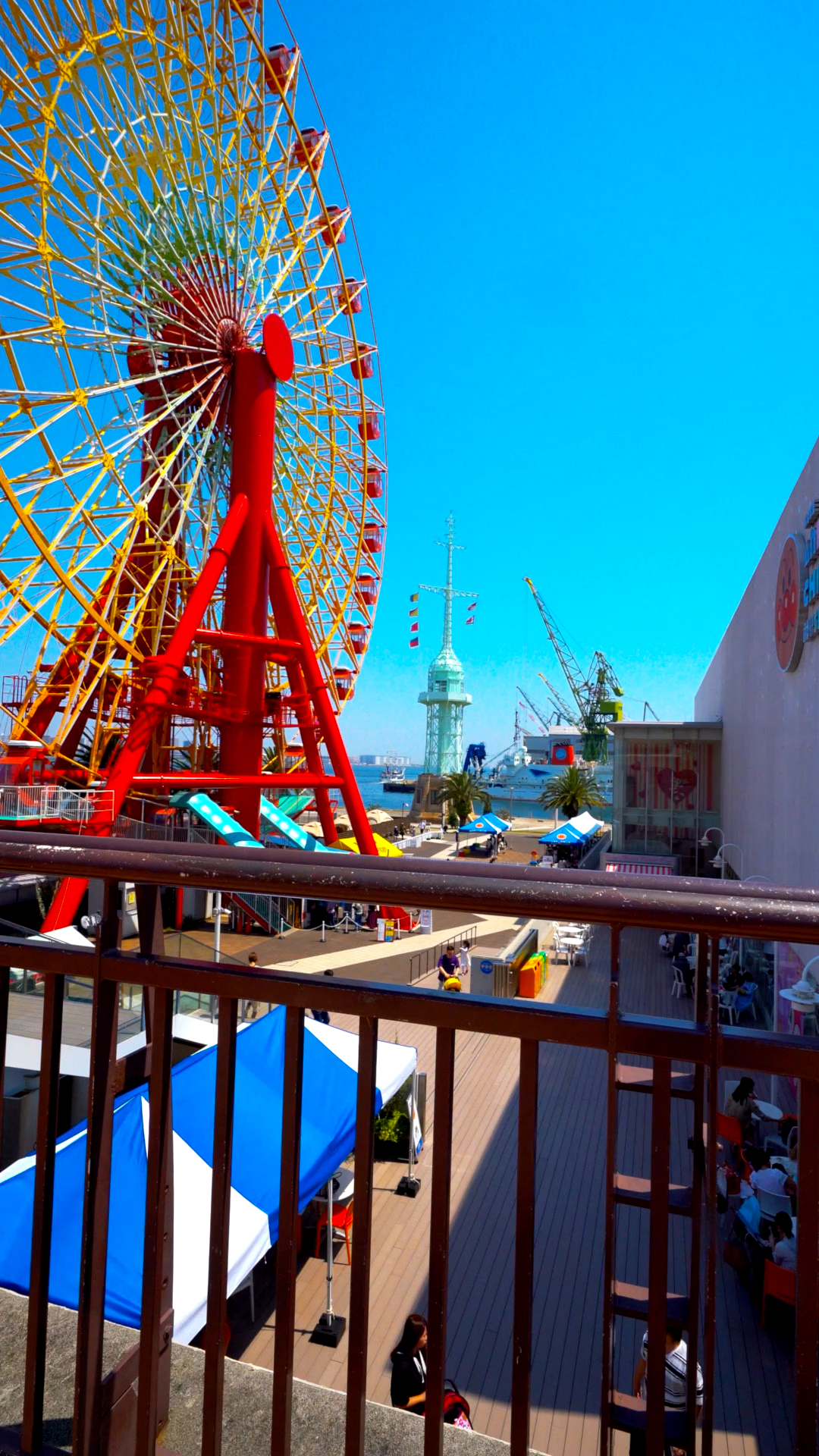 带上全民去旅行#日本神户港的摩天轮.