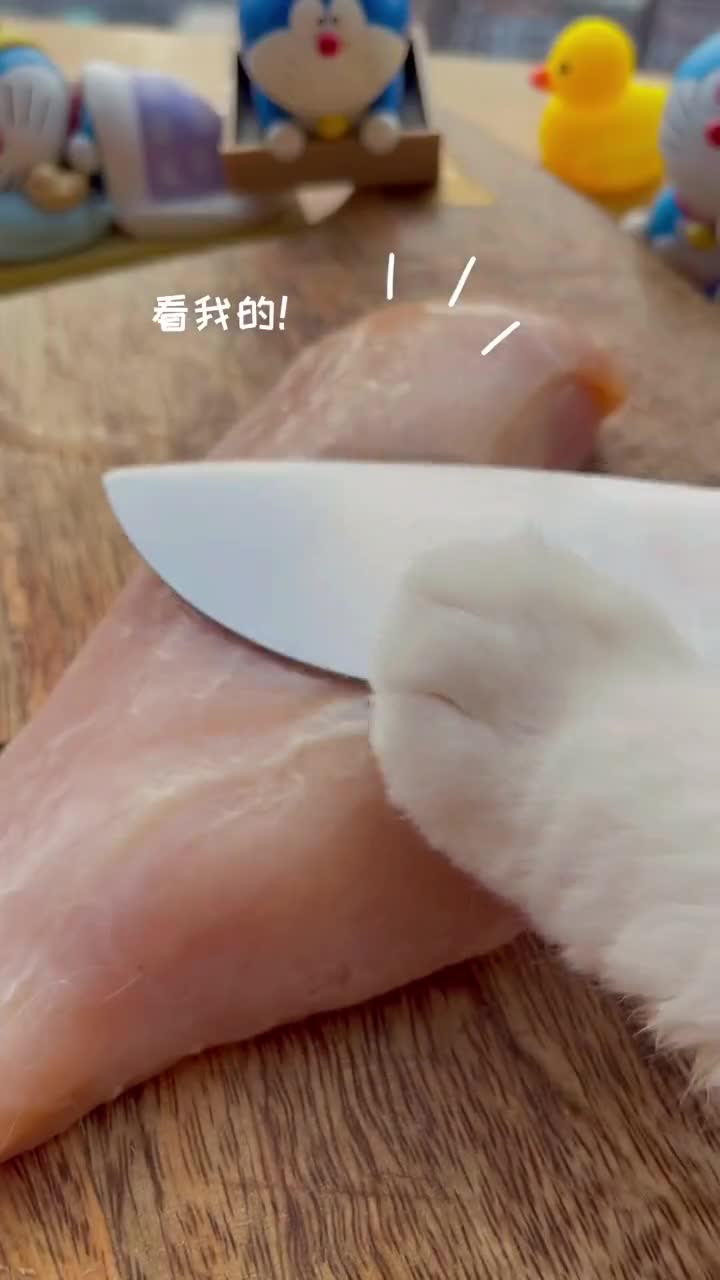会做饭的猫#厨猫0失败好吃到舔手指的蜜汁鸡胸肉