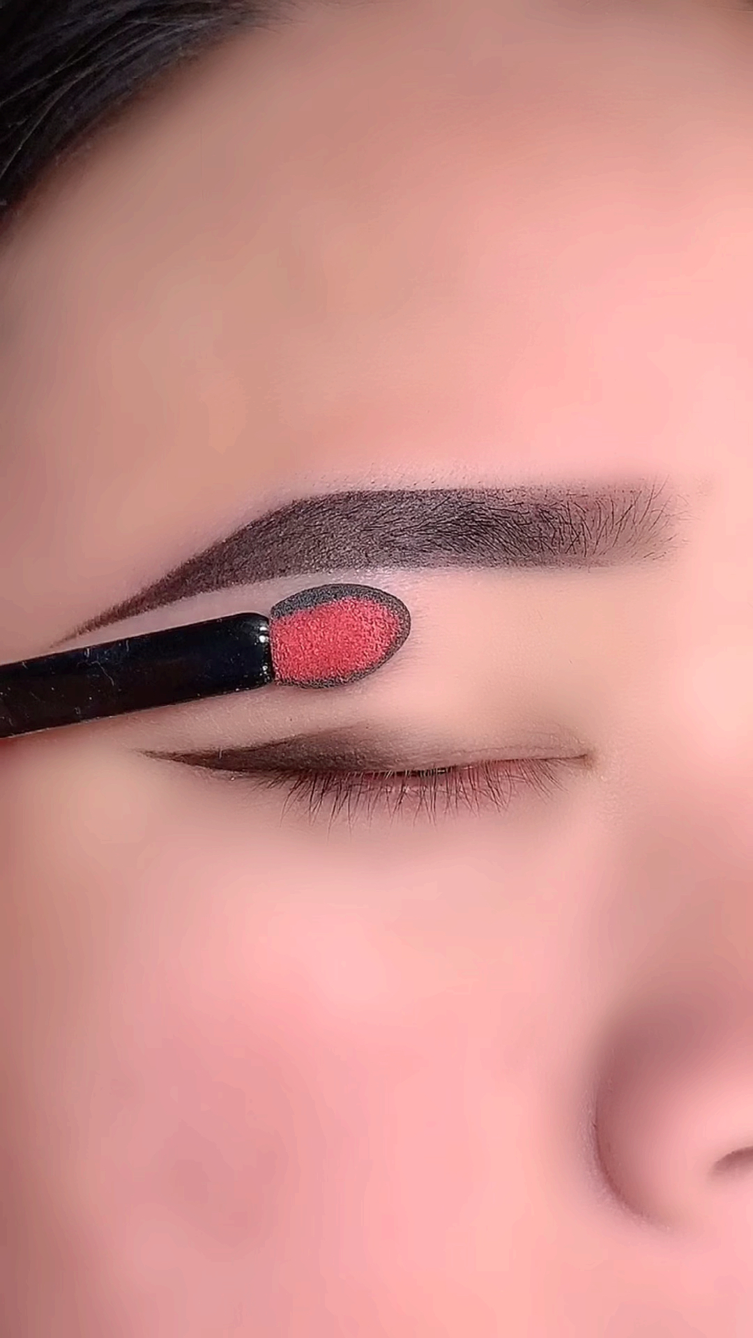 我要上热门#眉笔眼影画出的眼妆