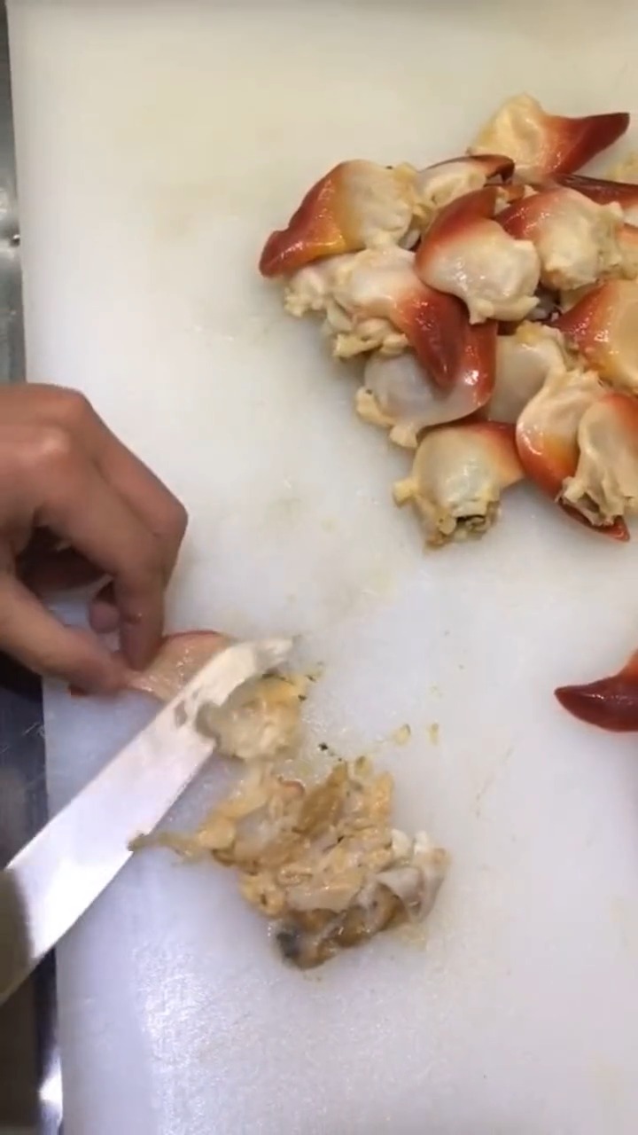 快刀处理北极贝,有喜欢这样吃北极贝的吗