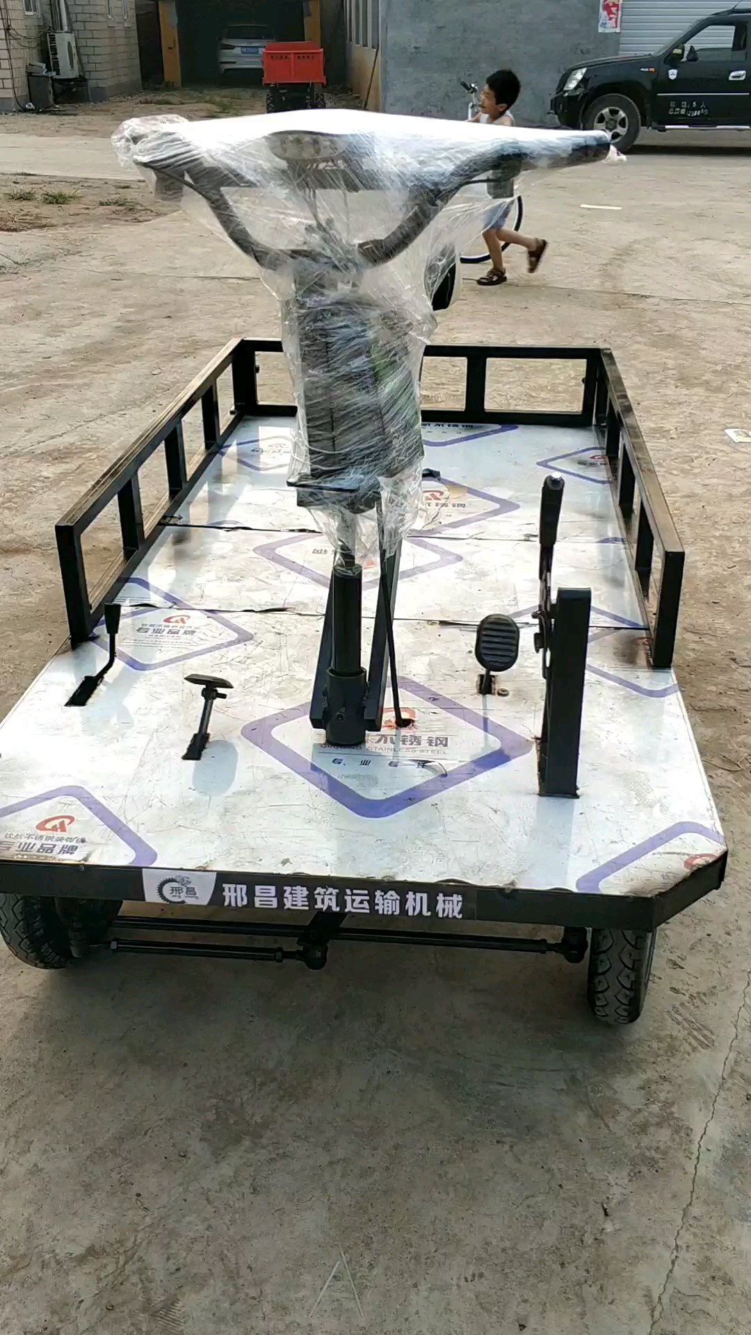 仓库专用电动四轮中转车