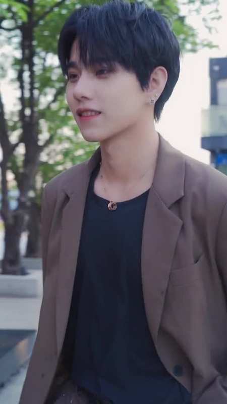 所有可以分享的瞬间我想到的都是你@白马小志