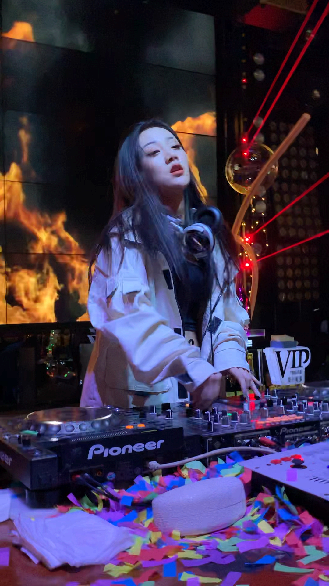 dj板板来啦