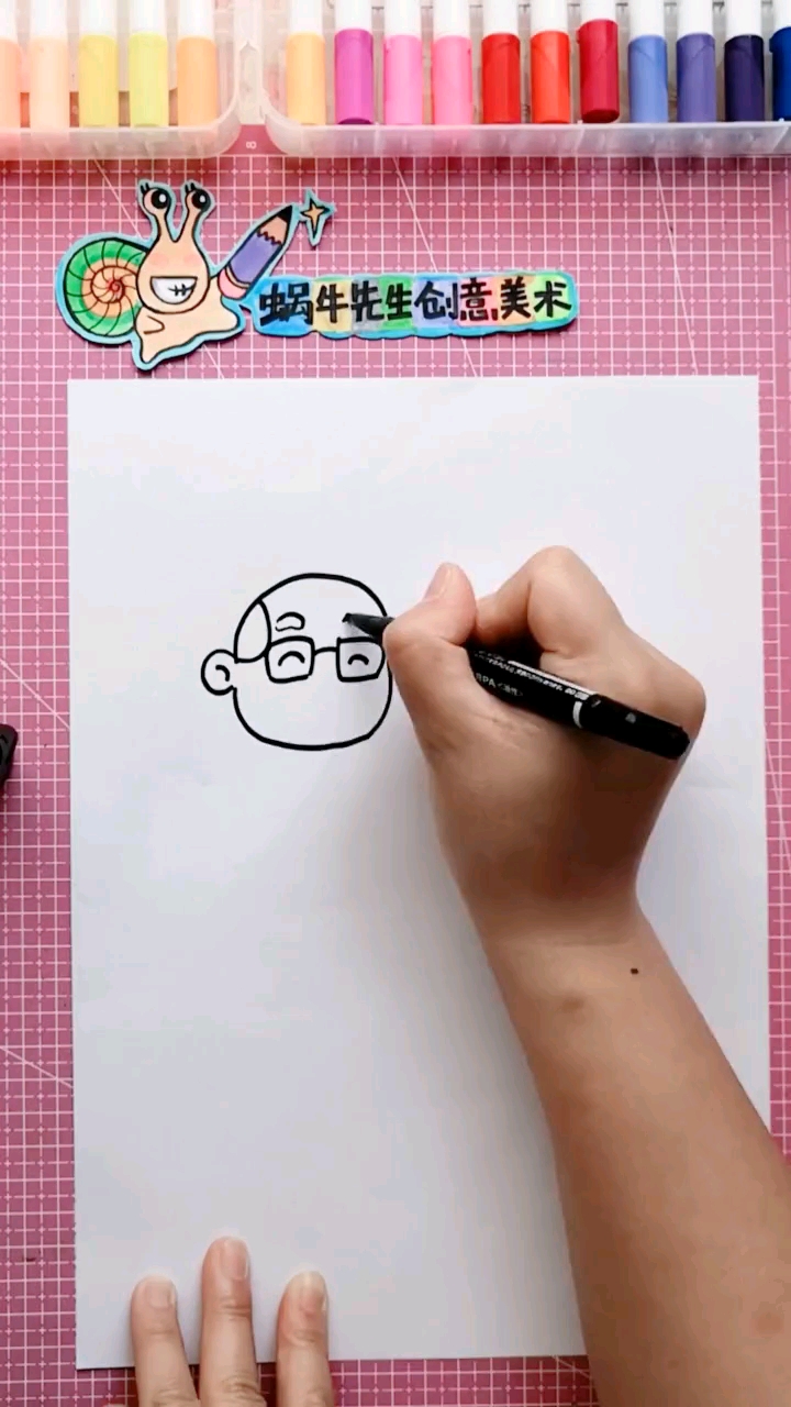 每个人都会变老,愿人老心不老,身体硬朗风采依旧