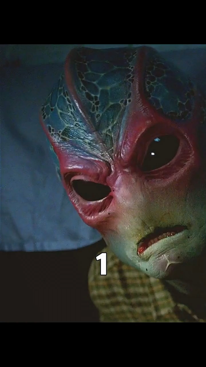 电影解说外星人降临地球被小孩一眼识破